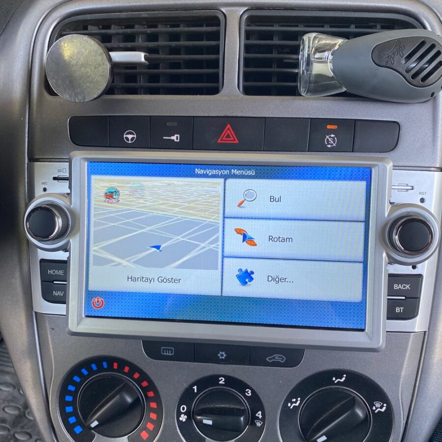 Fiat Punto Newfron NF-F2AS Android Multimedya Navigasyon Ekranı