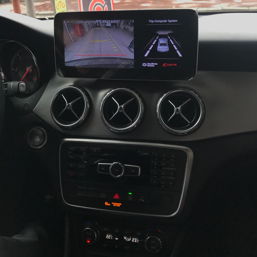 Mercedes GLA 180 Everox EVR-5356 Android Multimedya Ekran Geri Görüş Kamerası